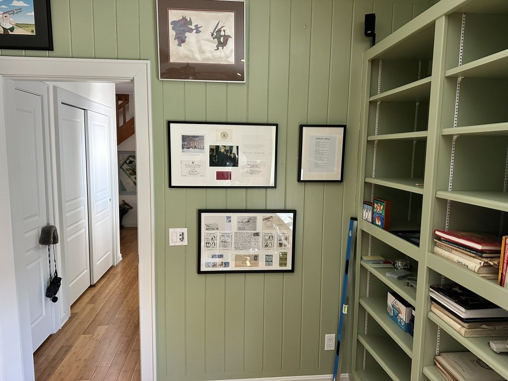 Pictures Gallery wall in Manhasset, NY